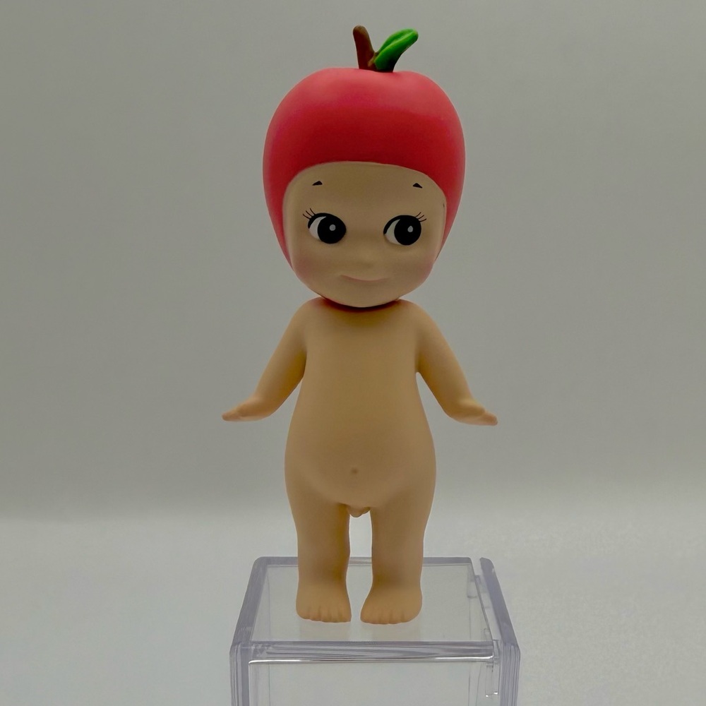 Sonny Angel UNREFINED Regular Fruit Series from 2011 - Confirmed Apple.